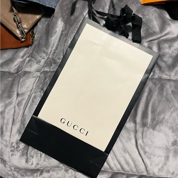 Gucci paper bag - Picture 2 of 2